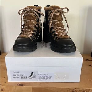 Pedro García Zenit Fur-Lined Leather Boots